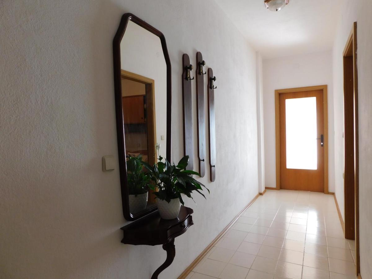 Apartmani Salus Pag Town Exterior photo