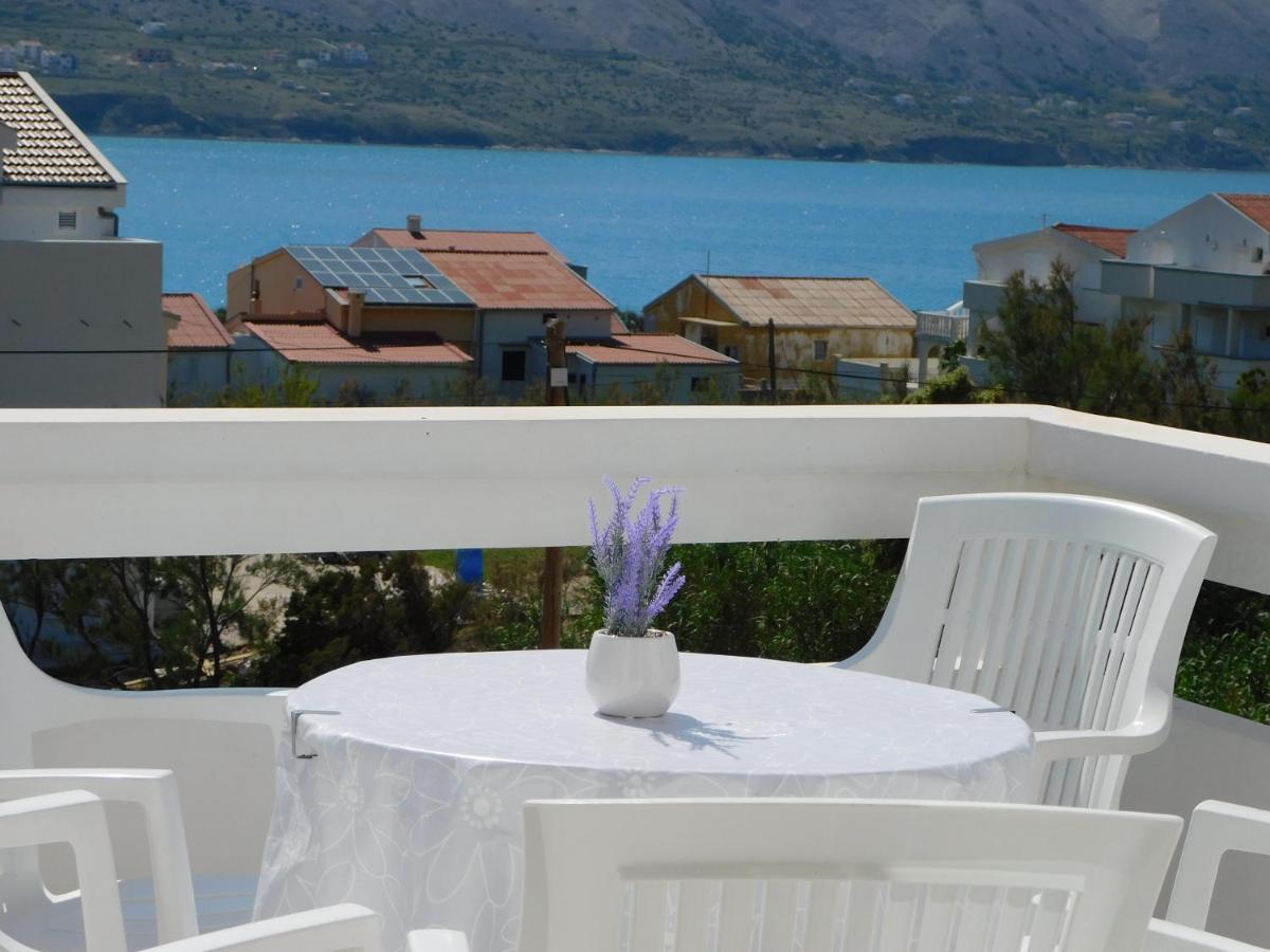 Apartmani Salus Pag Town Exterior photo